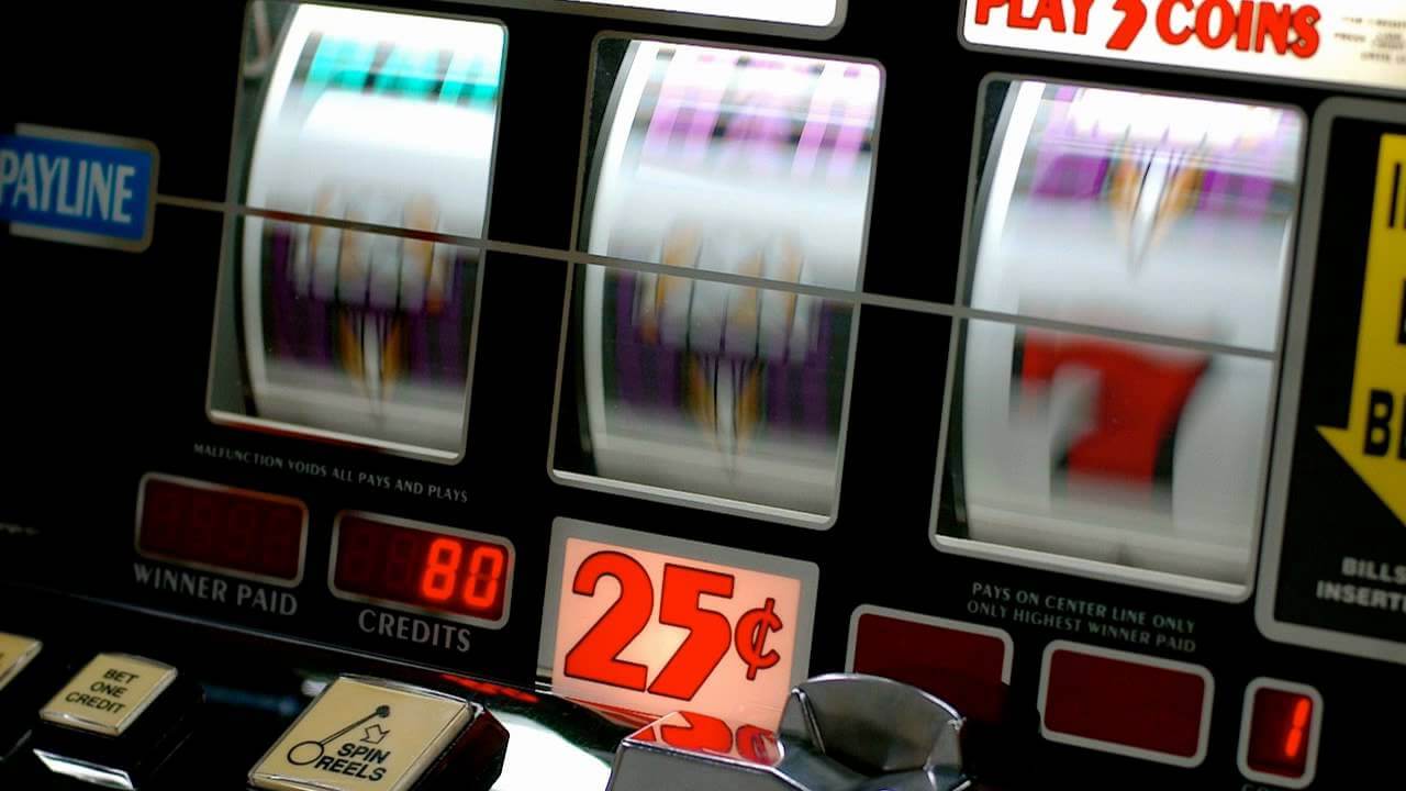 Does the number of pay lines on slot machines really matter?